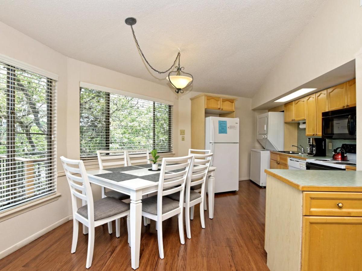 Lakefront Bungalow With Community Poolhot Tub #1 Lakeway Exterior photo